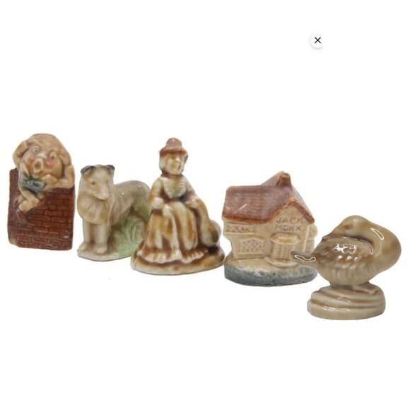 Vintage Wade Whimsies Figurines Nursery Rhymes England Humpy Goose Dog Lady x 5 - Picture 1 of 8